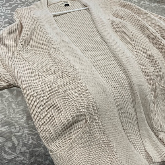 Target cardigan size small - Picture 3 of 3